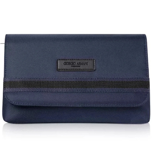 GIORGIO ARMANI NWOT Hanging Toiletry Travel Bag with Dust Bag - Picture 1 of 9